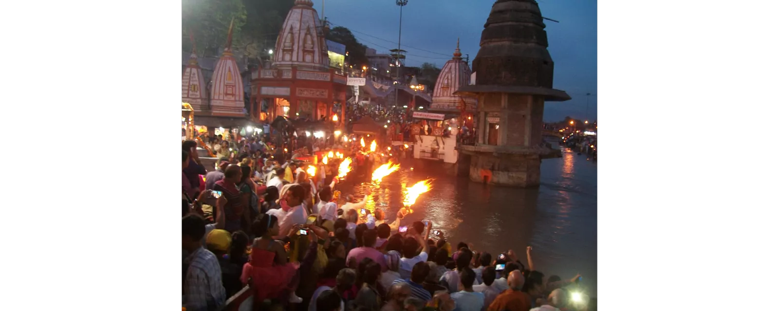 Ganga Aarti Rishikesh 10