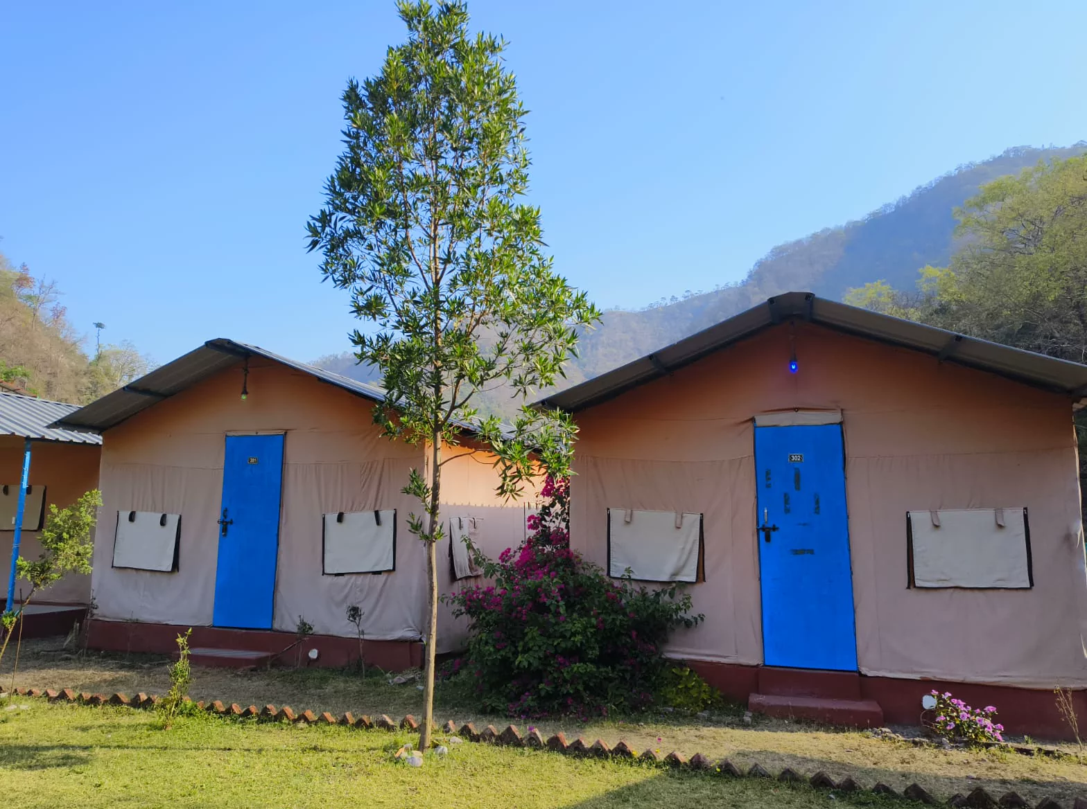 Pahadi House Himalayan Ganga Retreat — riverside homestay near Rishikesh, Uttarakhand