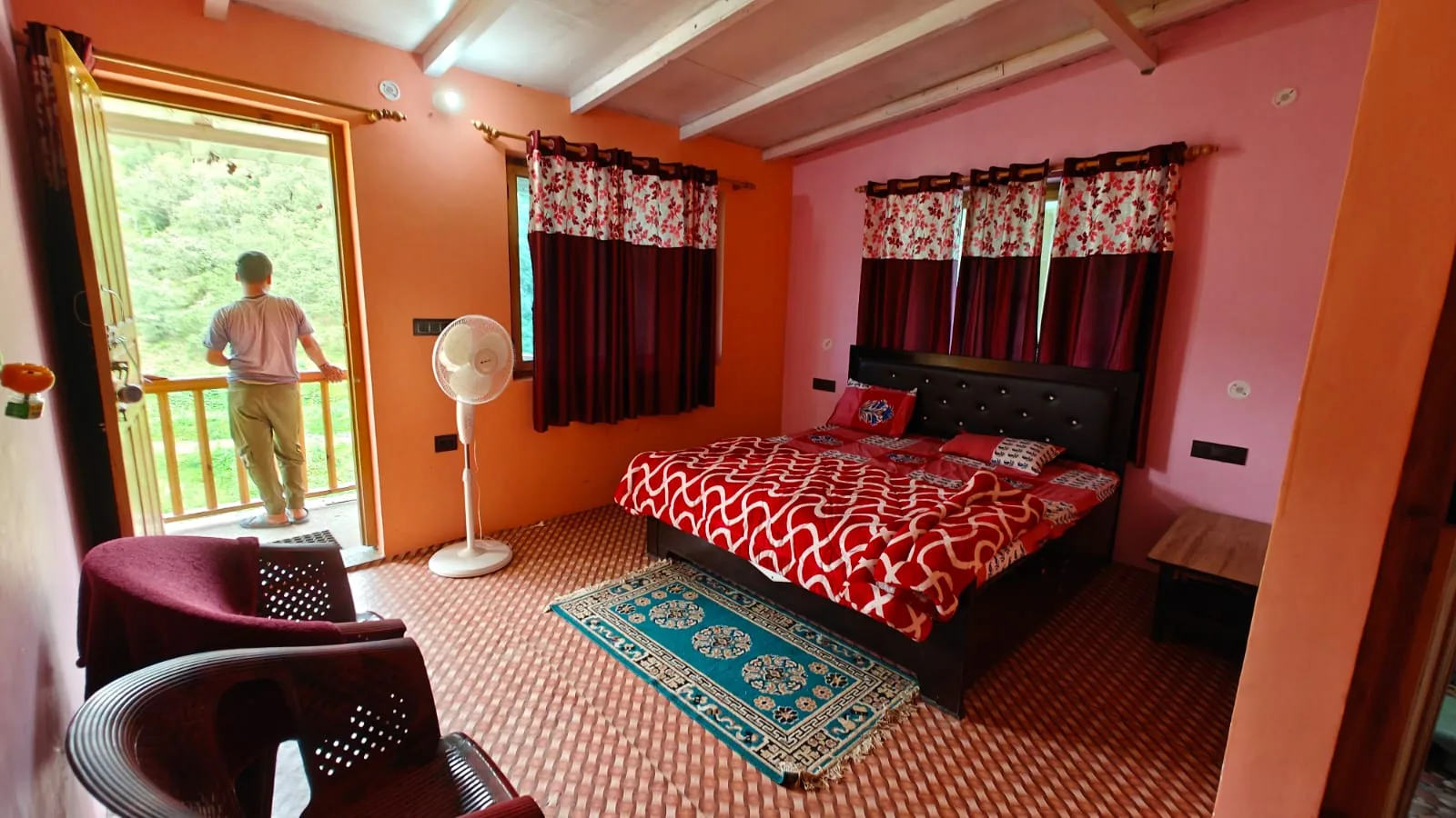 Bedroom at Ghughuti Homestay, Sunkiya, Mukteshwar