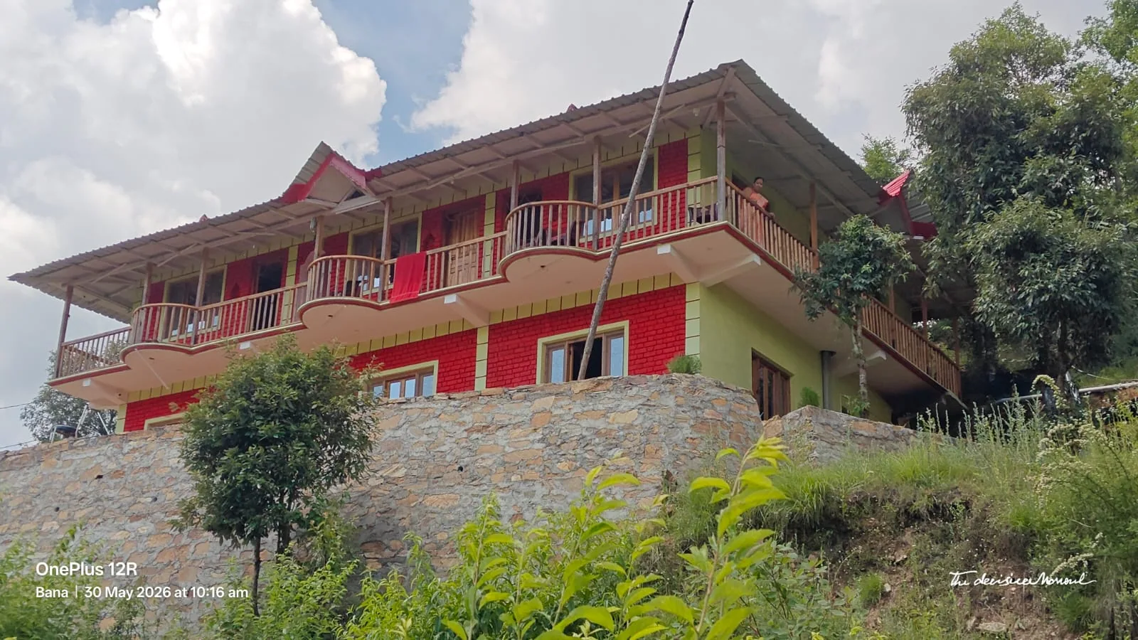 Ghughuti Homestay from the approach path at Sunkiya