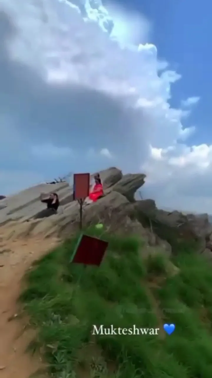 Chauli Ki Jali cliff at Mukteshwar, a short drive from Ghughuti Homestay
