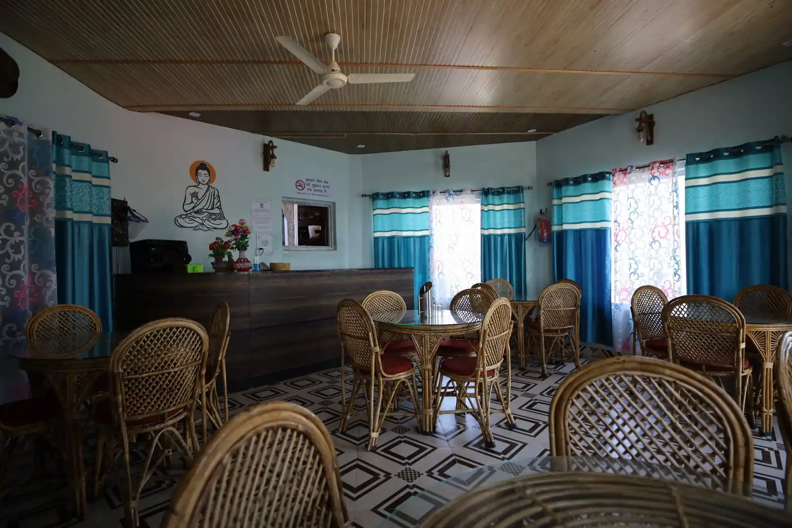 Indoor dining hall at Pahadi Ghar Kanatal